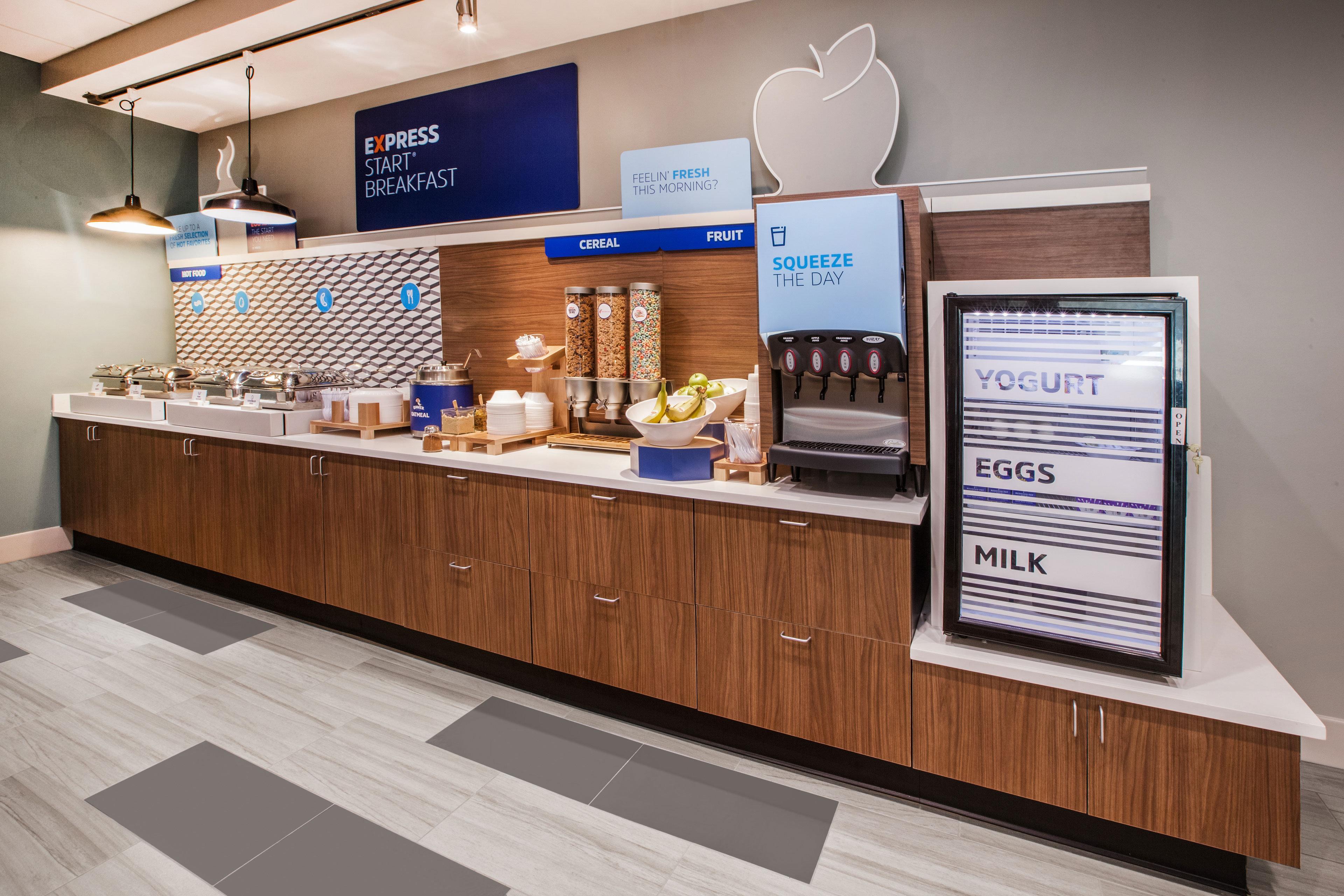 Holiday Inn Express & Suites Oceanfront Daytona Beach Shores By Ihg Luaran gambar