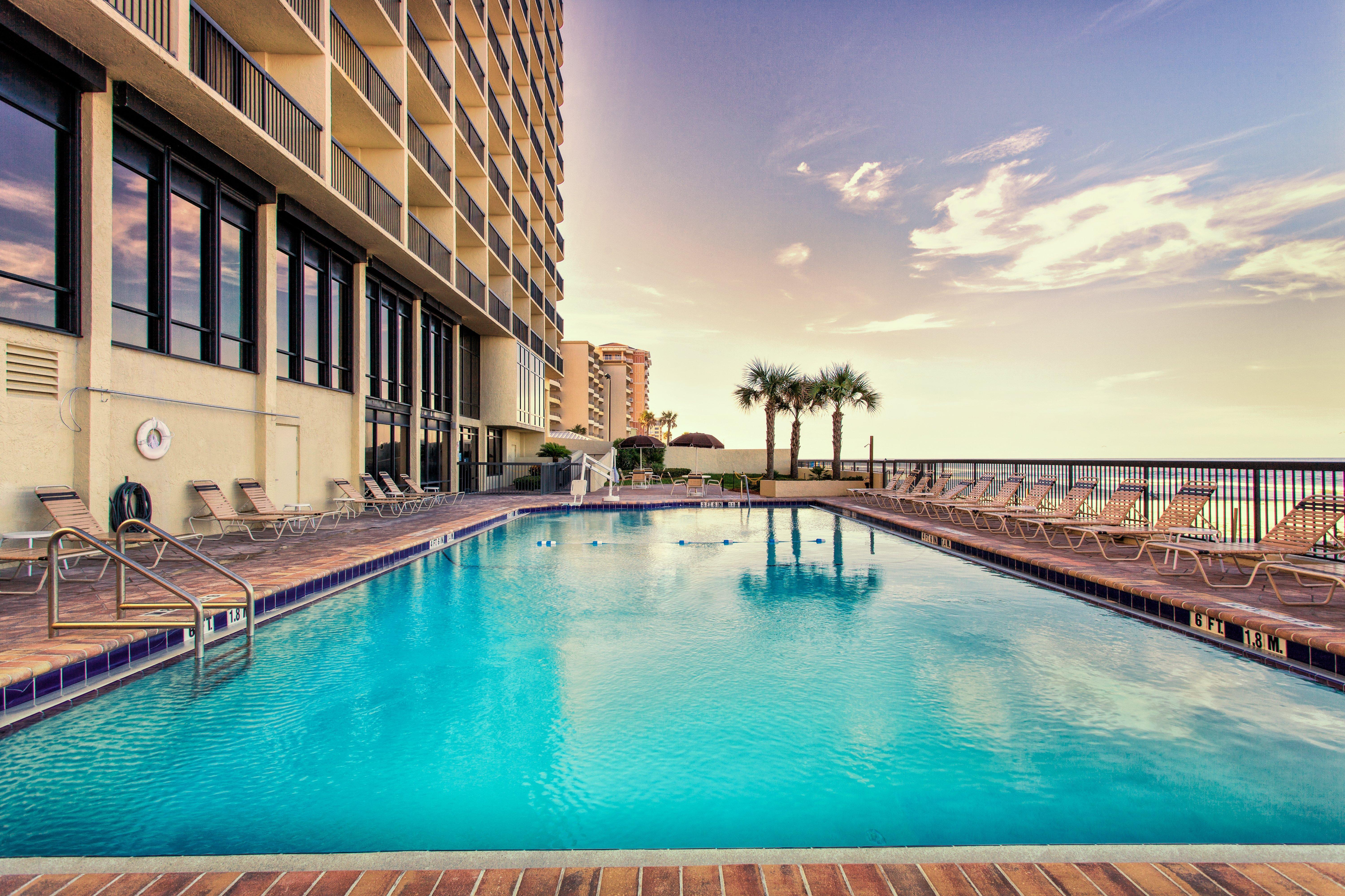 Holiday Inn Express & Suites Oceanfront Daytona Beach Shores By Ihg Luaran gambar